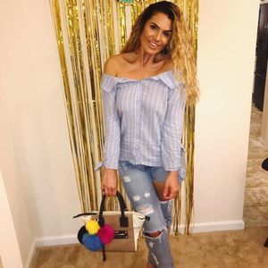 Meet your Posher, Ashley